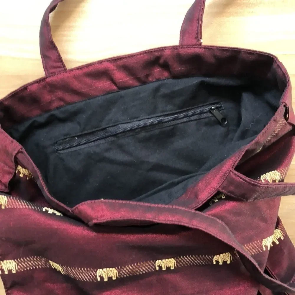 🌻3/20 Fun fabric carry bag.